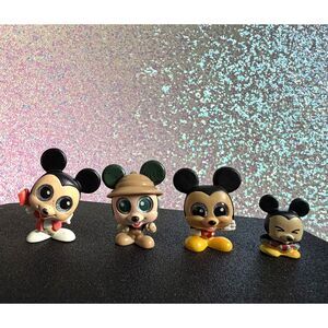Disney Doorables Mickey Mouse Bundle Safari Mickey Classic Mickey